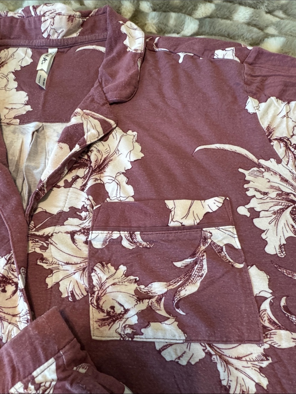Soma Mauve and Cream Floral Sleep Top large top Medium bottoms - Picture 3 of 4